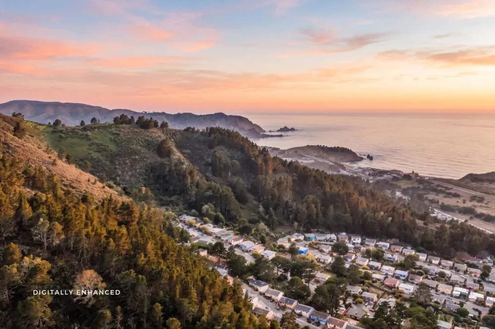 293 Piedmont Avenue Pacifica, CA 94044