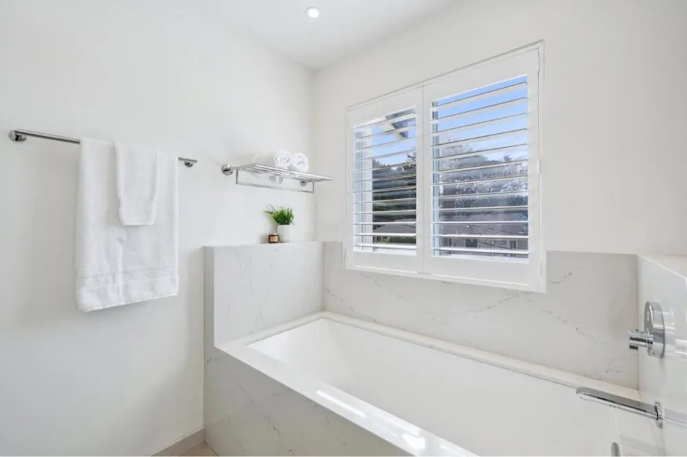 293 Piedmont Avenue Pacifica, CA 94044