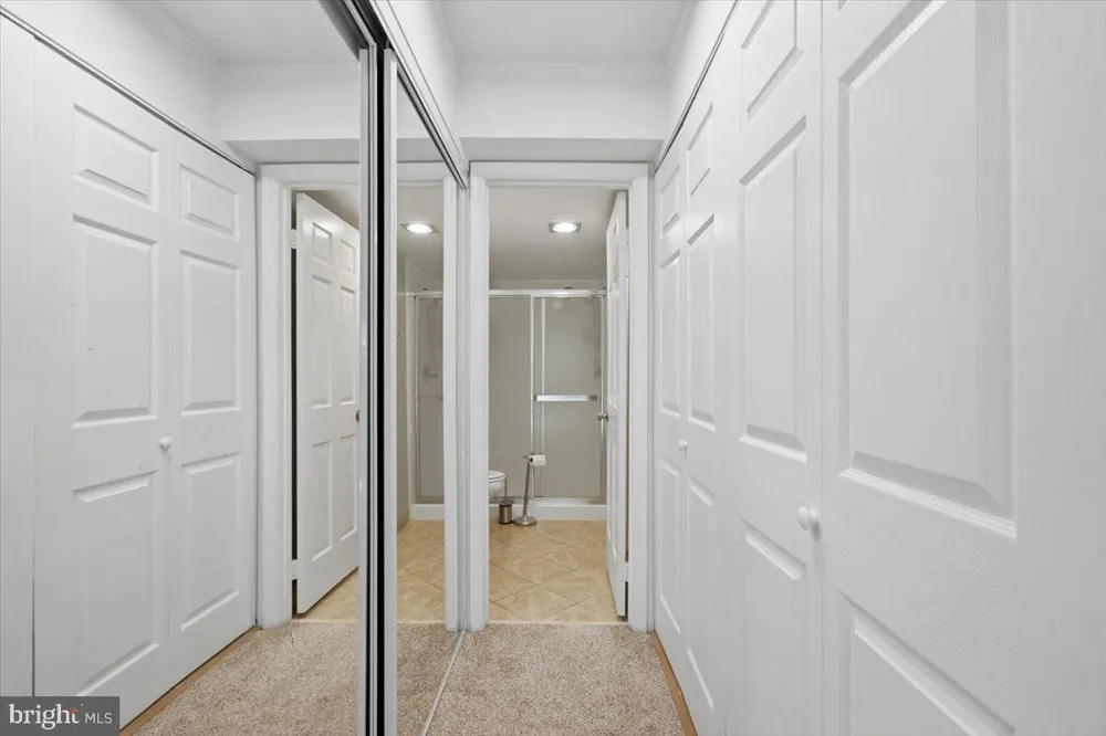 7600 TREMAYNE PLACE #203 Mclean, VA 22102