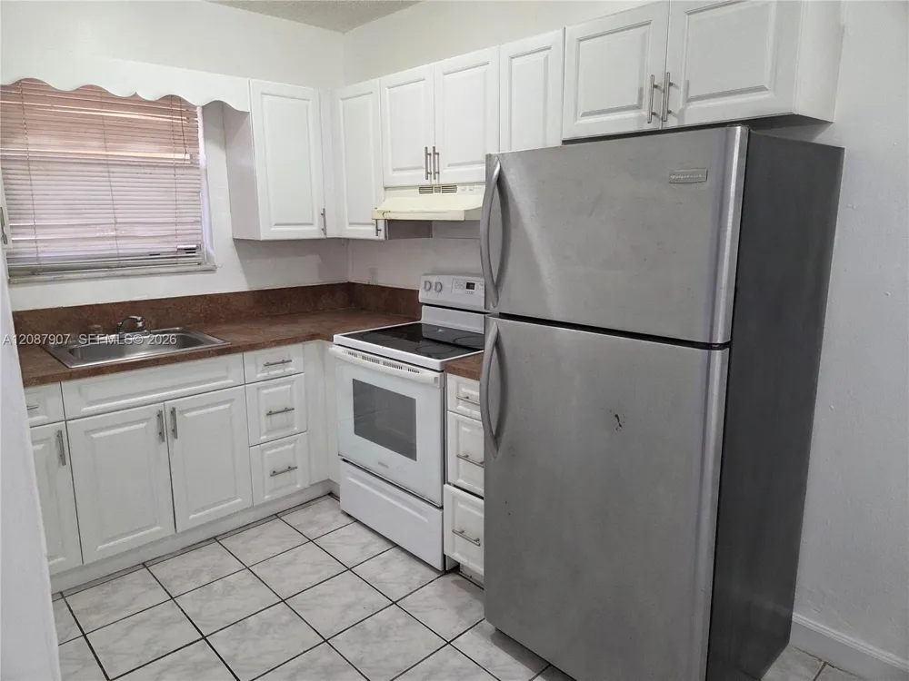 6147 Arthur St #2 Hollywood, FL 33024