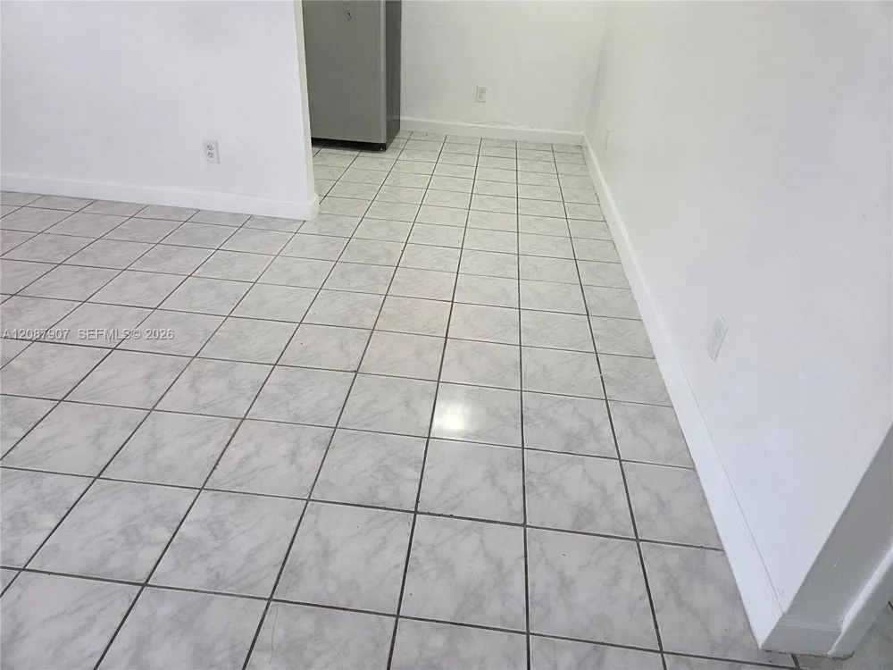 6147 Arthur St #2 Hollywood, FL 33024