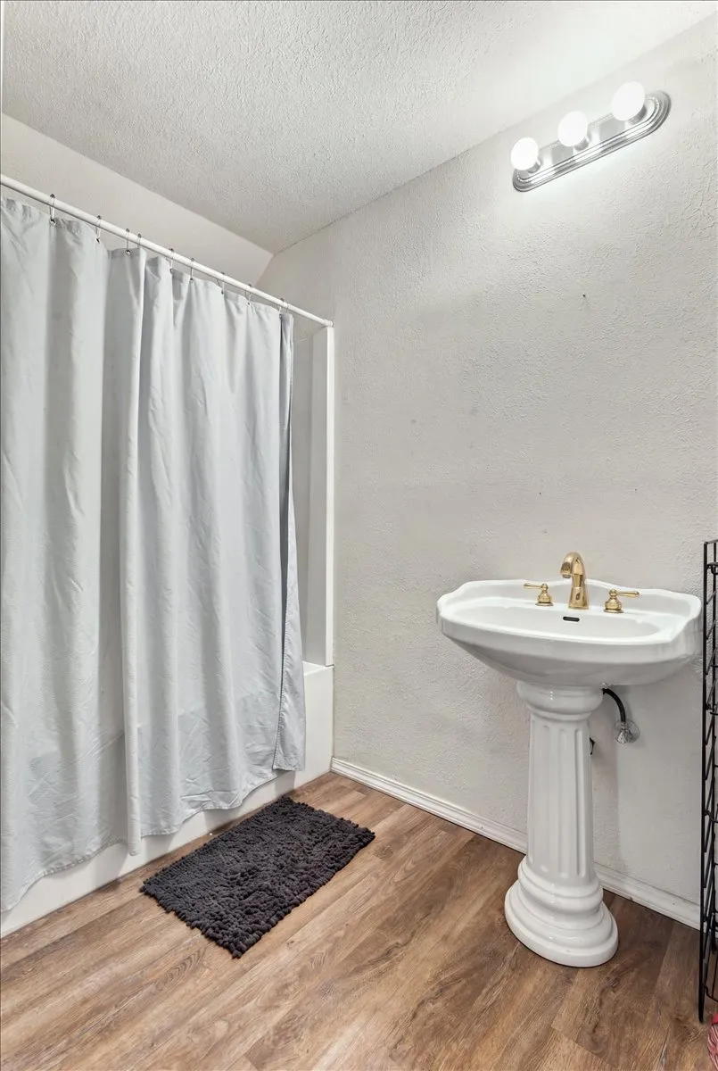 6512 S Memorial Drive S #18D Tulsa, OK 74133