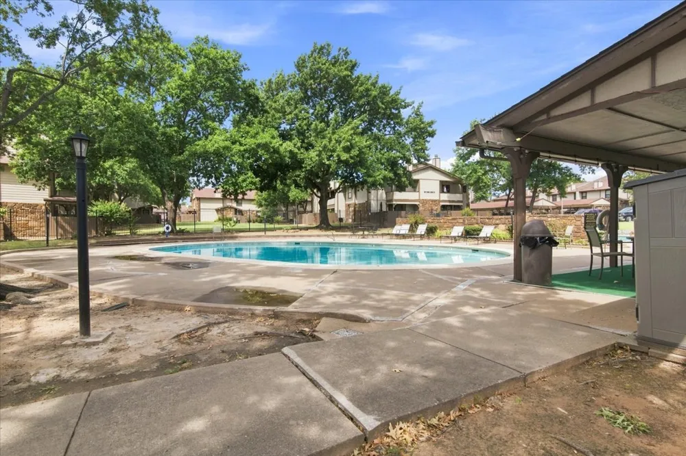 6512 S Memorial Drive S #18D Tulsa, OK 74133
