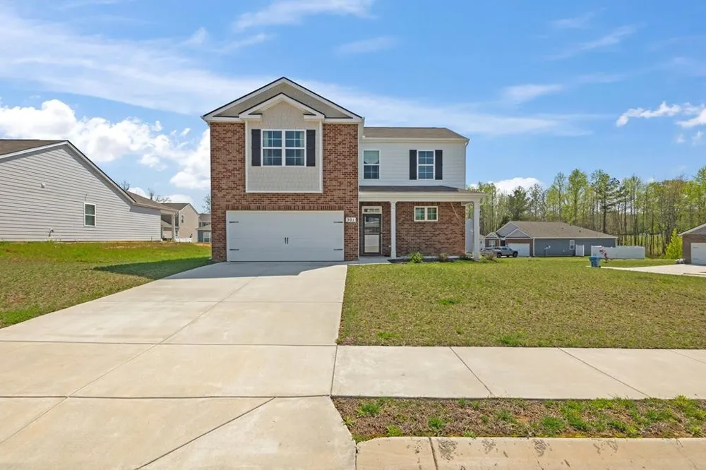 301 Oliver Way Baxter, TN 38544