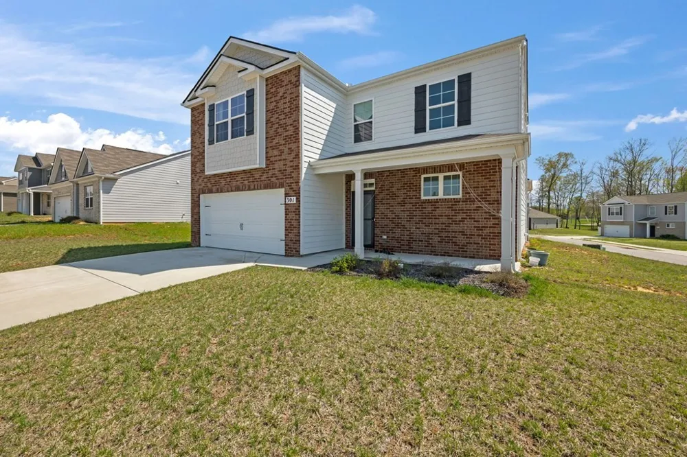 301 Oliver Way Baxter, TN 38544