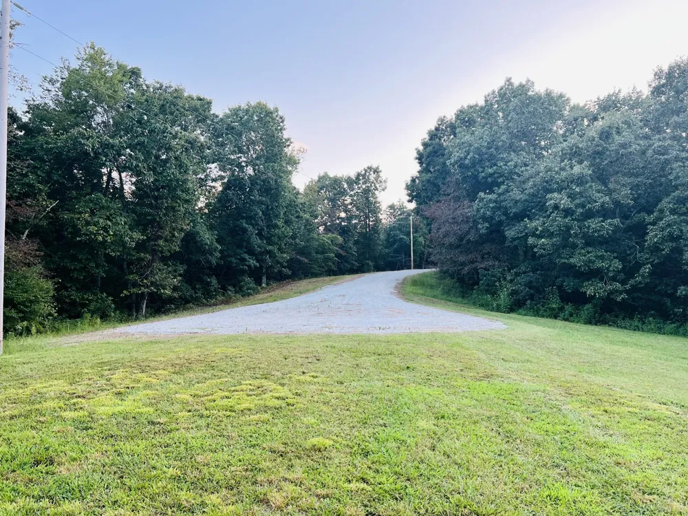 545 Deepwood Drive Waverly, TN 37185