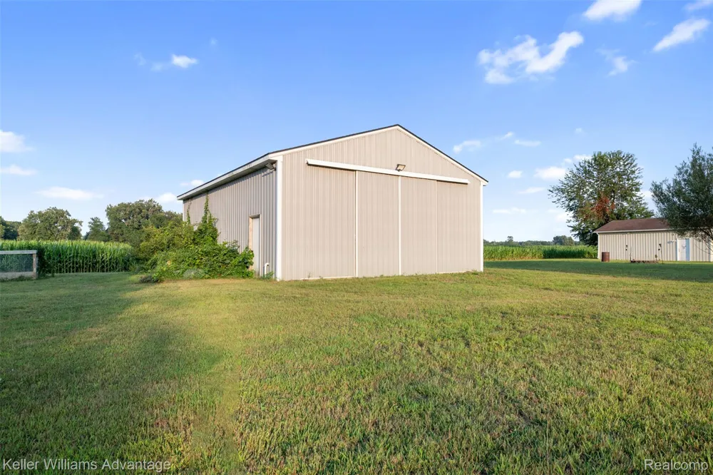 22627 Otter Road Huron Charter Township, MI 48164