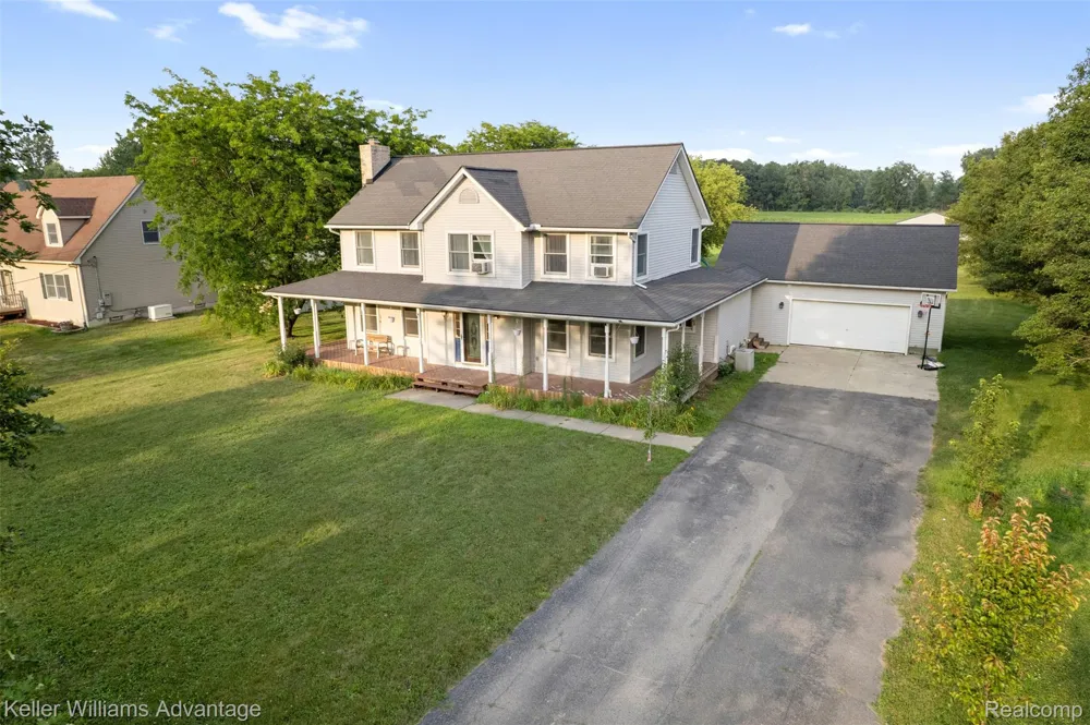 22627 Otter Road Huron Charter Township, MI 48164