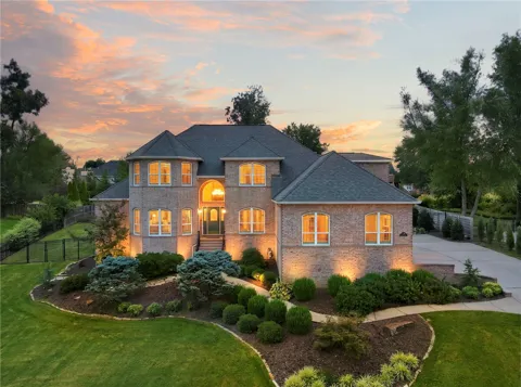 209 Ridgefield