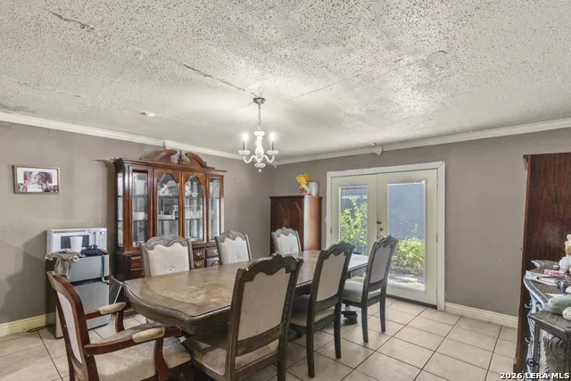 147 Gazel San Antonio, TX 78213