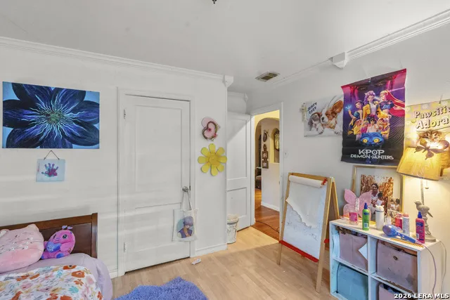 147 Gazel San Antonio, TX 78213