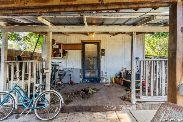 147 Gazel San Antonio, TX 78213