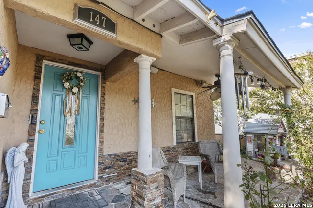 147 Gazel San Antonio, TX 78213