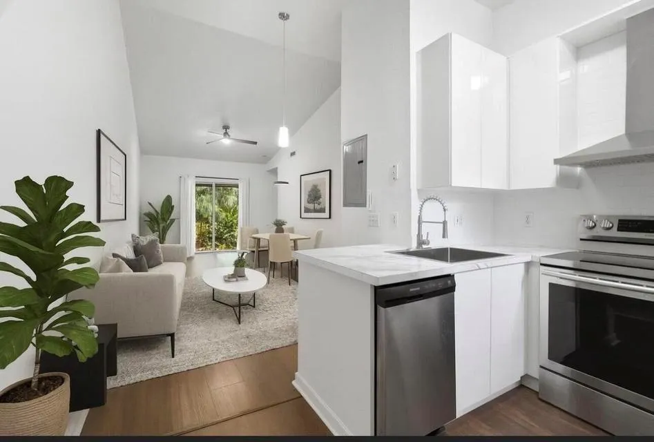 6149 GARDEN COURT Davie, FL 33314