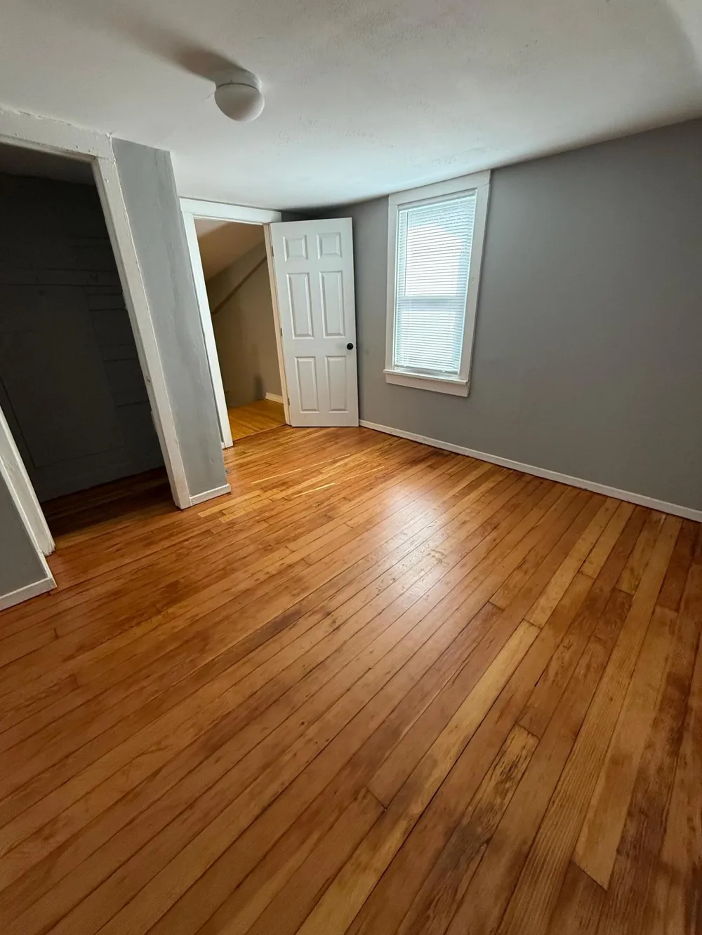 2439 15th Avenue S Minneapolis, MN 55404