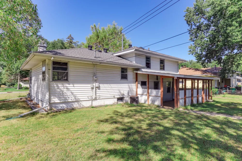 6900 Toledo Avenue Brooklyn Center, MN 55429