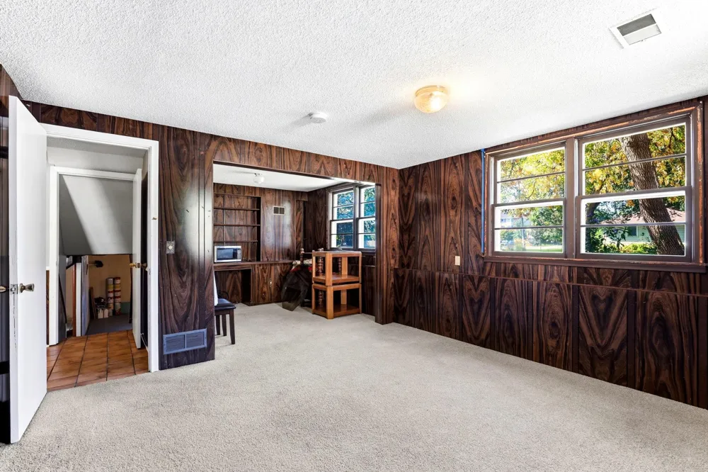 6900 Toledo Avenue Brooklyn Center, MN 55429