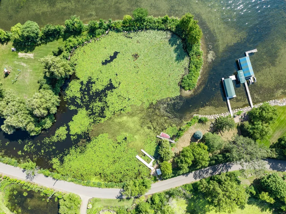 1070 Ferndale Road W Wayzata, MN 55391