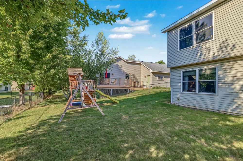 43 Nicholas Way Hudson, WI 54016