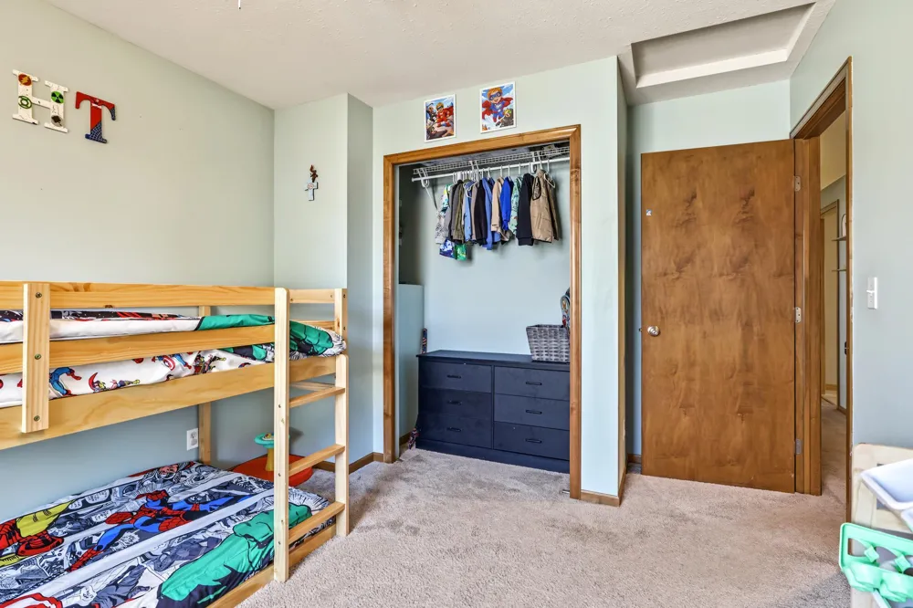 43 Nicholas Way Hudson, WI 54016
