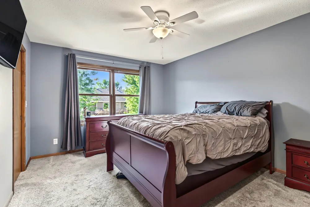 43 Nicholas Way Hudson, WI 54016