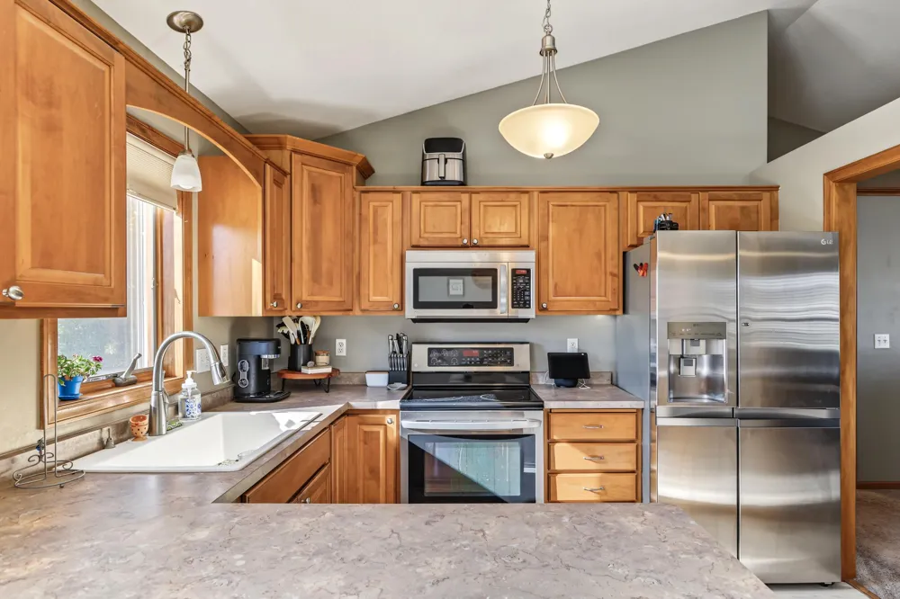 43 Nicholas Way Hudson, WI 54016