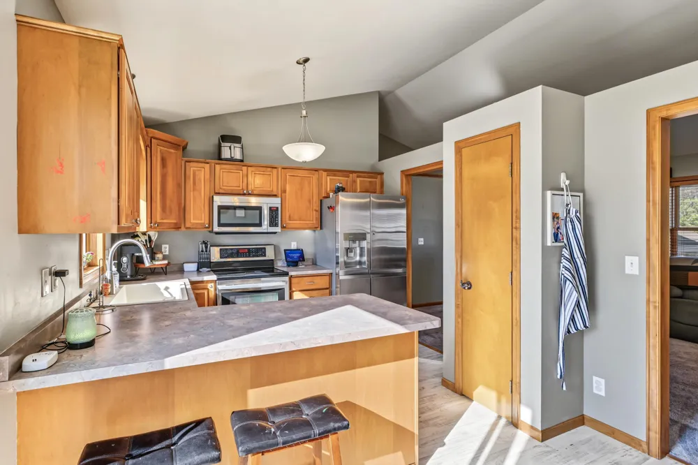 43 Nicholas Way Hudson, WI 54016