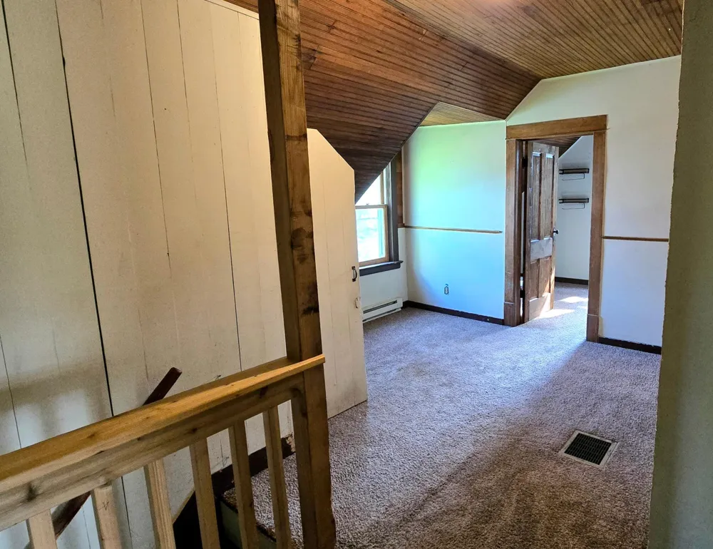 125 4th Avenue SE Clearbrook, MN 56634