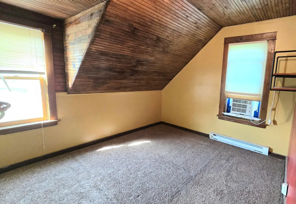 125 4th Avenue SE Clearbrook, MN 56634