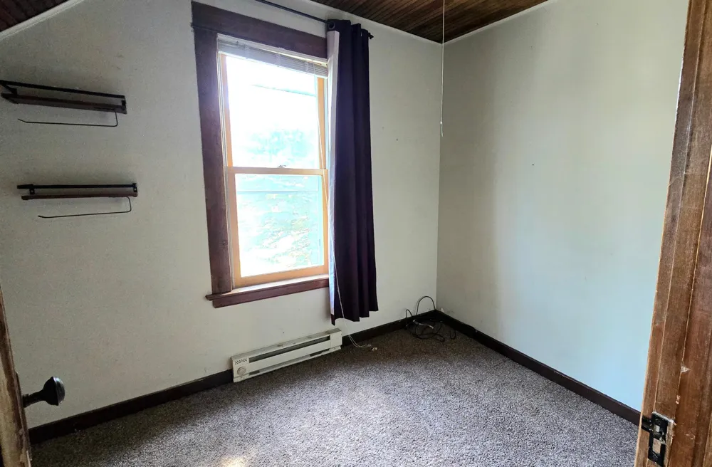 125 4th Avenue SE Clearbrook, MN 56634