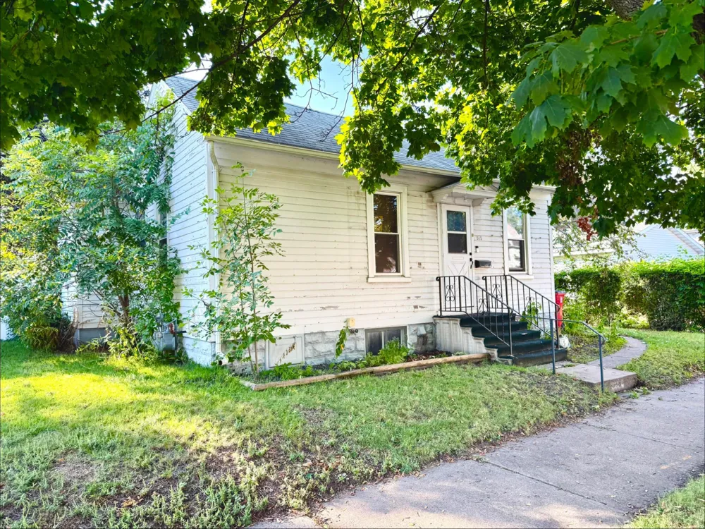 515 Vila Street Winona, MN 55987