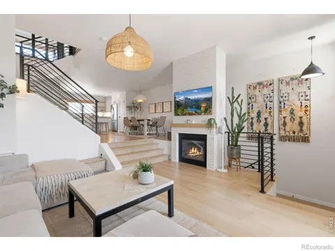 1531 Venice Lane