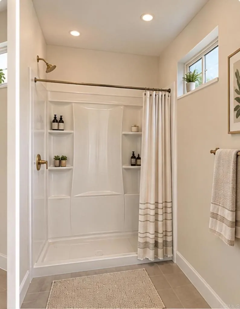 619 E 3rd Avenue Escondido, CA 92025