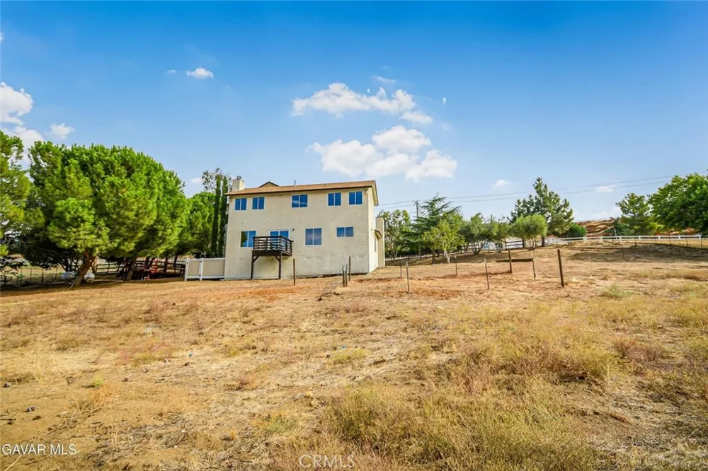 8546 Calva Street Leona Valley, CA 93551