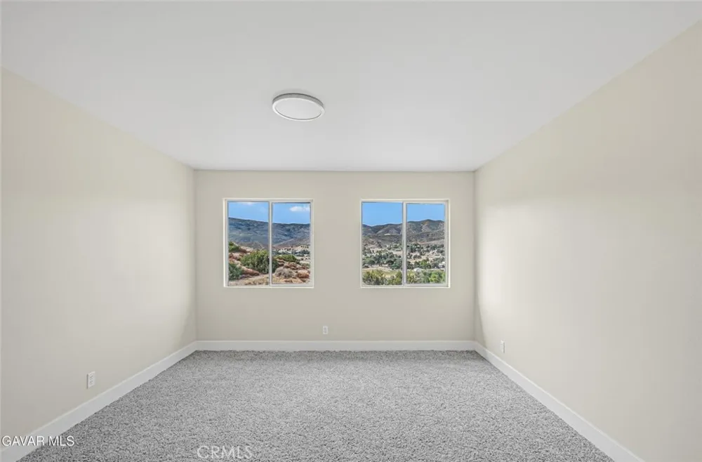 8546 Calva Street Leona Valley, CA 93551