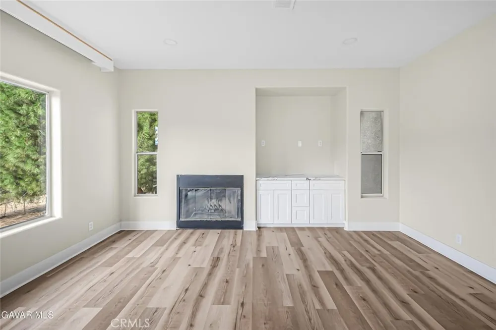 8546 Calva Street Leona Valley, CA 93551