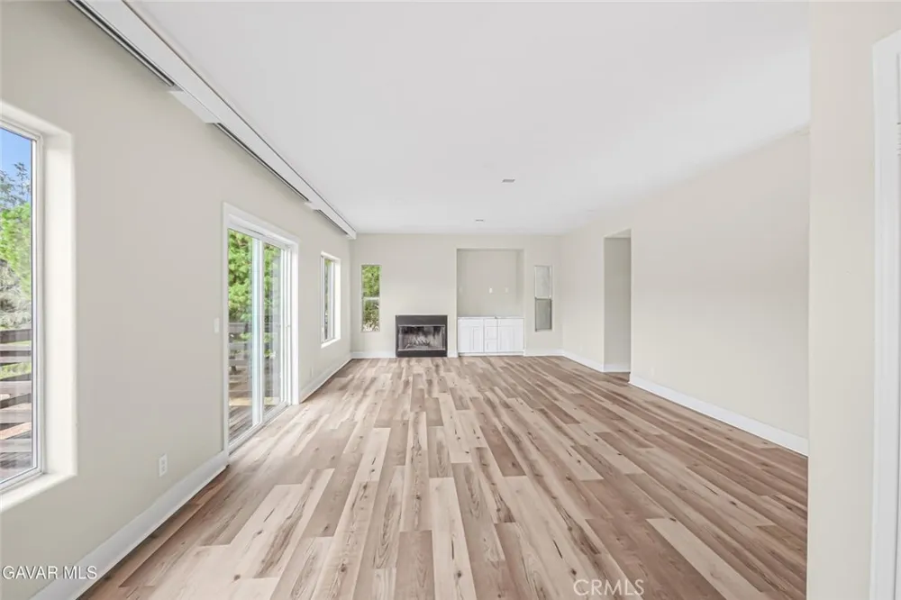 8546 Calva Street Leona Valley, CA 93551