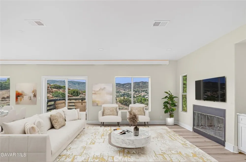 8546 Calva Street Leona Valley, CA 93551