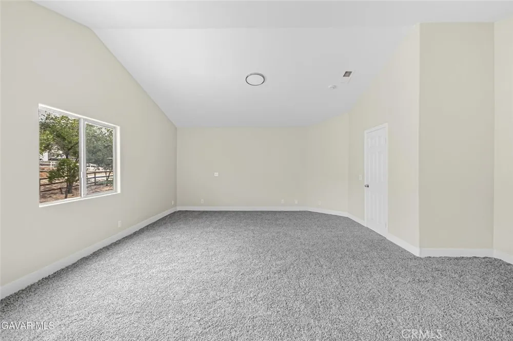 8546 Calva Street Leona Valley, CA 93551