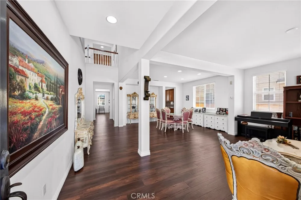 8122 River Bluffs Eastvale, CA 92880