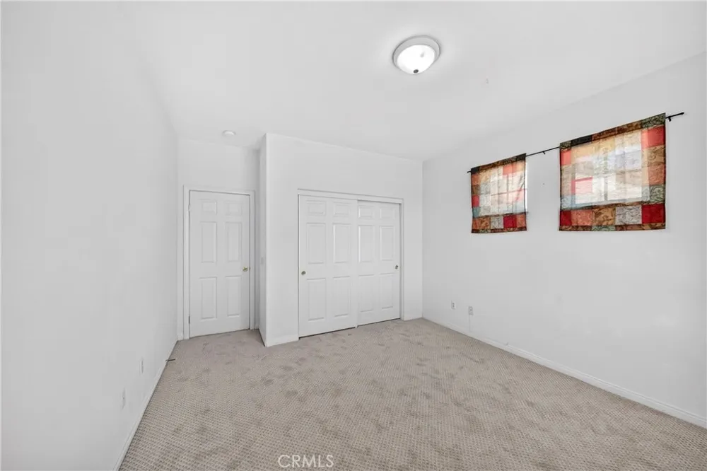 8122 River Bluffs Eastvale, CA 92880