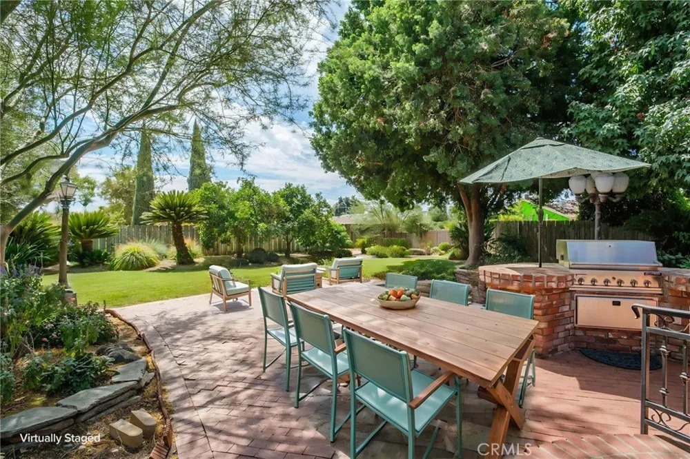 1545 E Calimyrna Fresno, CA 93710