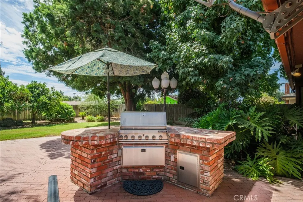 1545 E Calimyrna Fresno, CA 93710