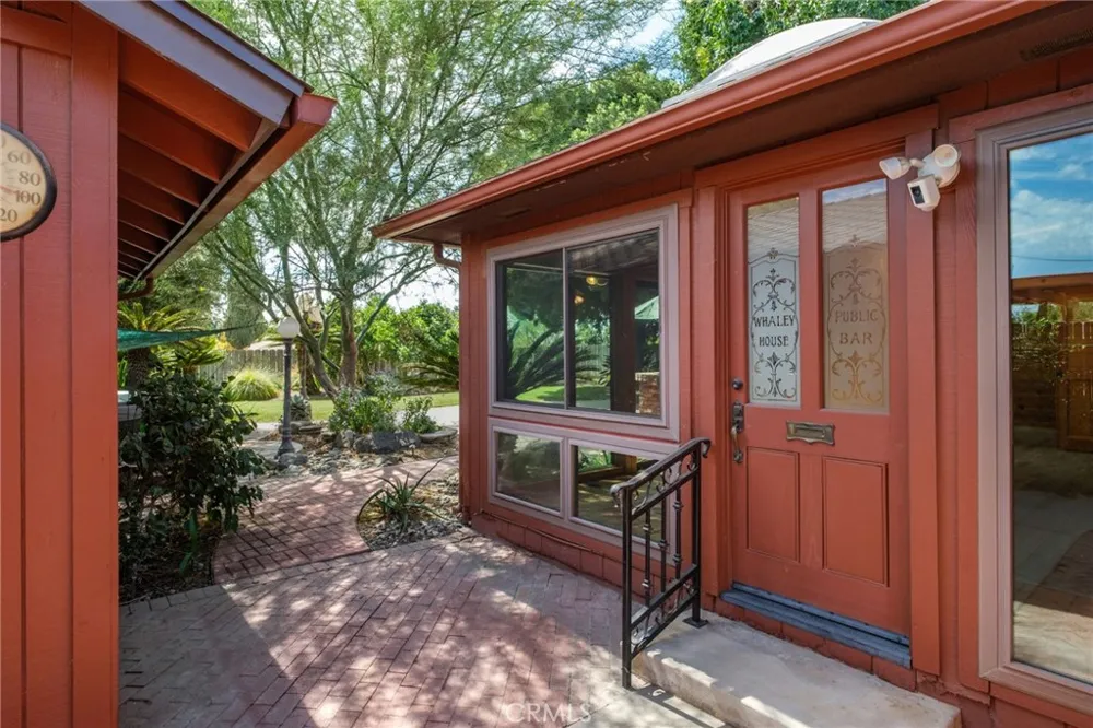 1545 E Calimyrna Fresno, CA 93710
