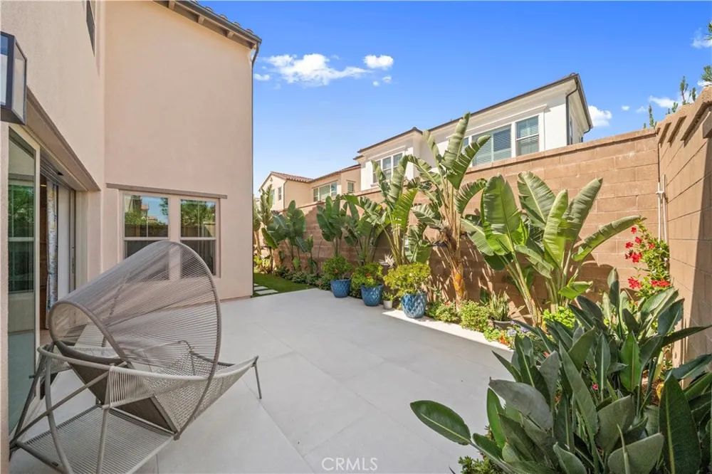 317 Brimwood Irvine, CA 92618
