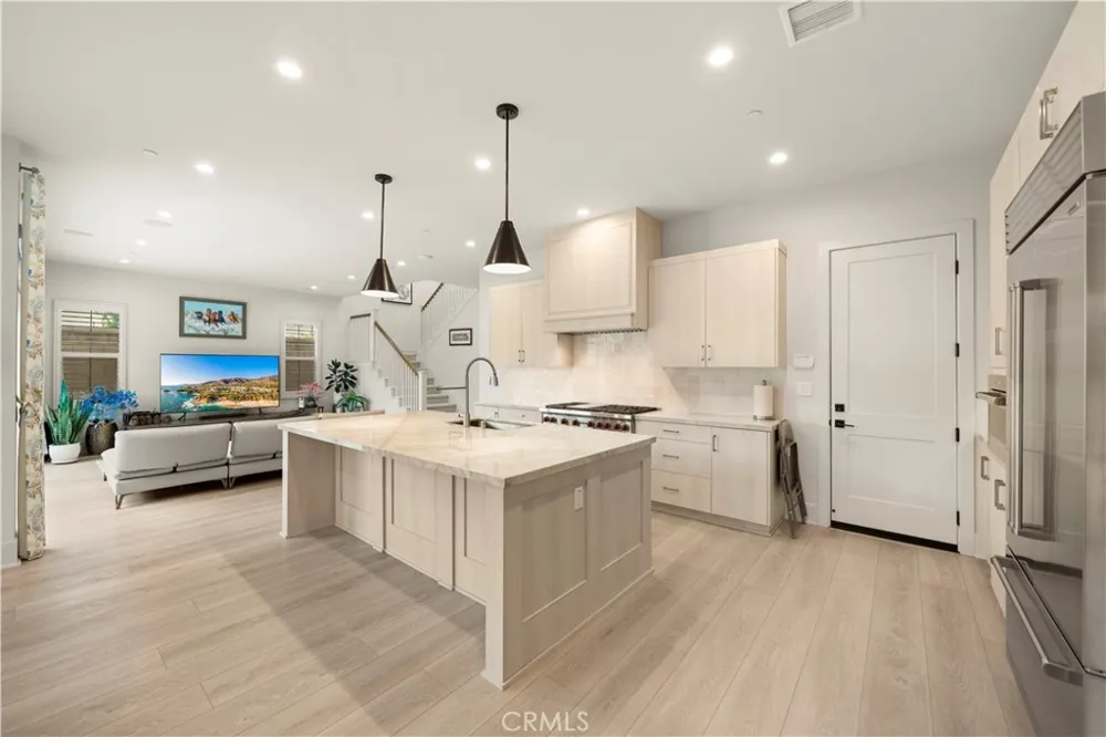 317 Brimwood Irvine, CA 92618