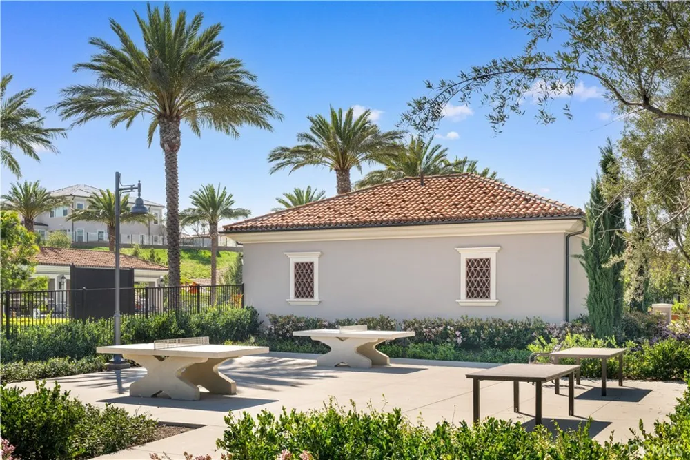 317 Brimwood Irvine, CA 92618
