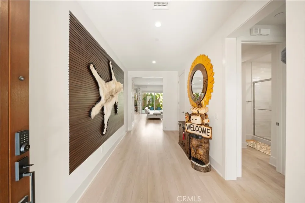 317 Brimwood Irvine, CA 92618