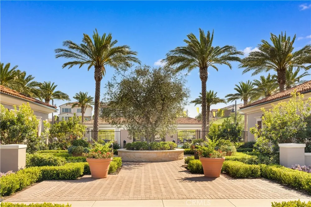 317 Brimwood Irvine, CA 92618