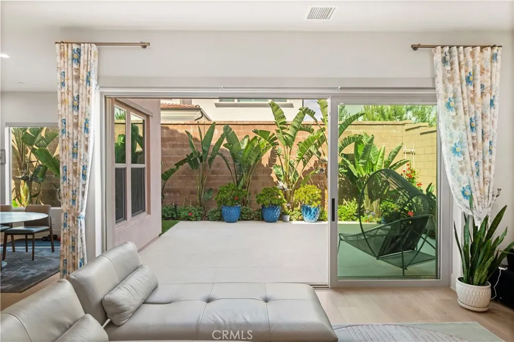 317 Brimwood Irvine, CA 92618